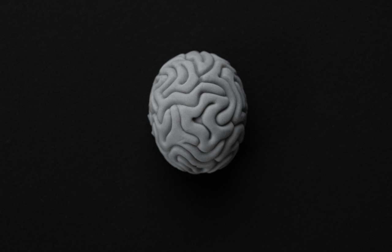 A graphic of a brain