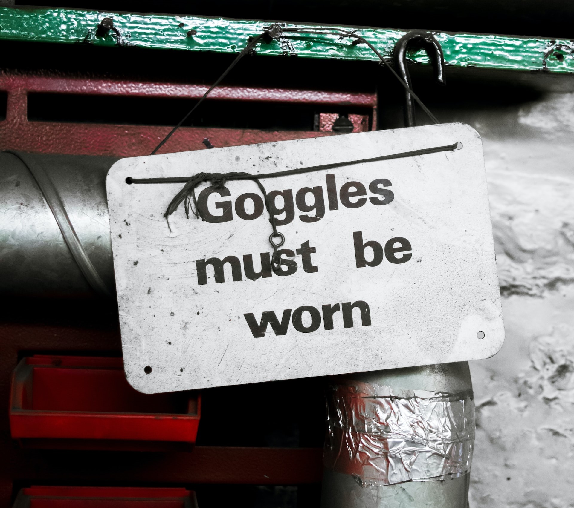 A 'goggles must be worn' sign